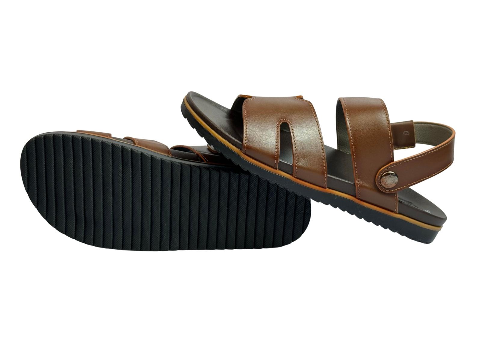 SANDAL 1
