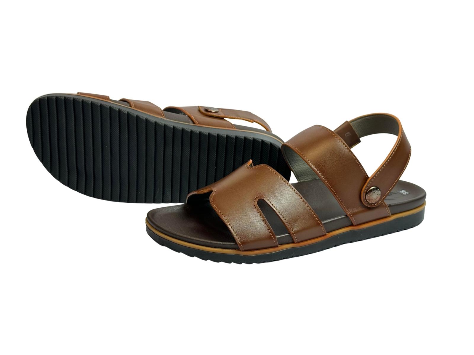 SANDAL 1