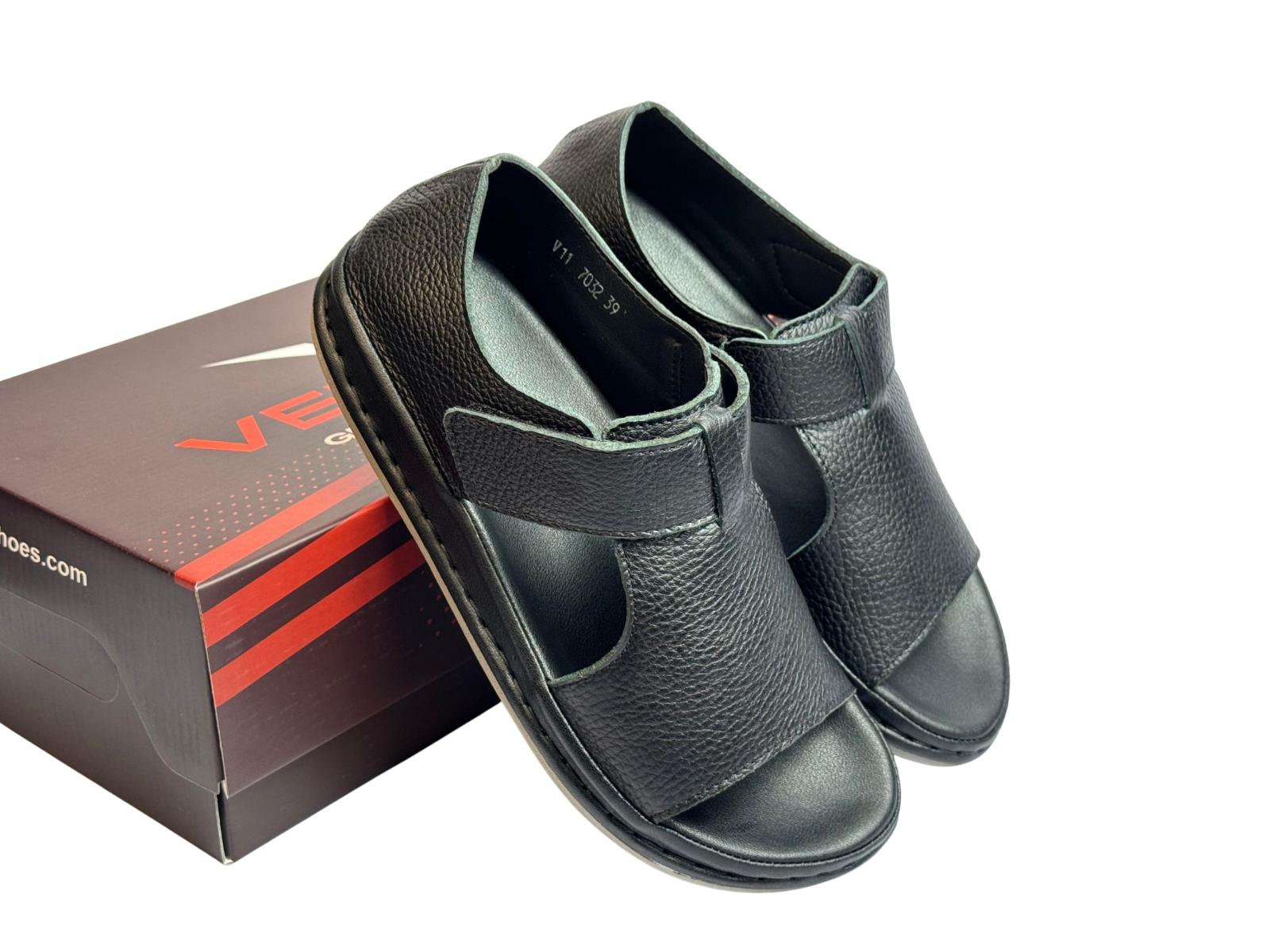 SANDAL 2