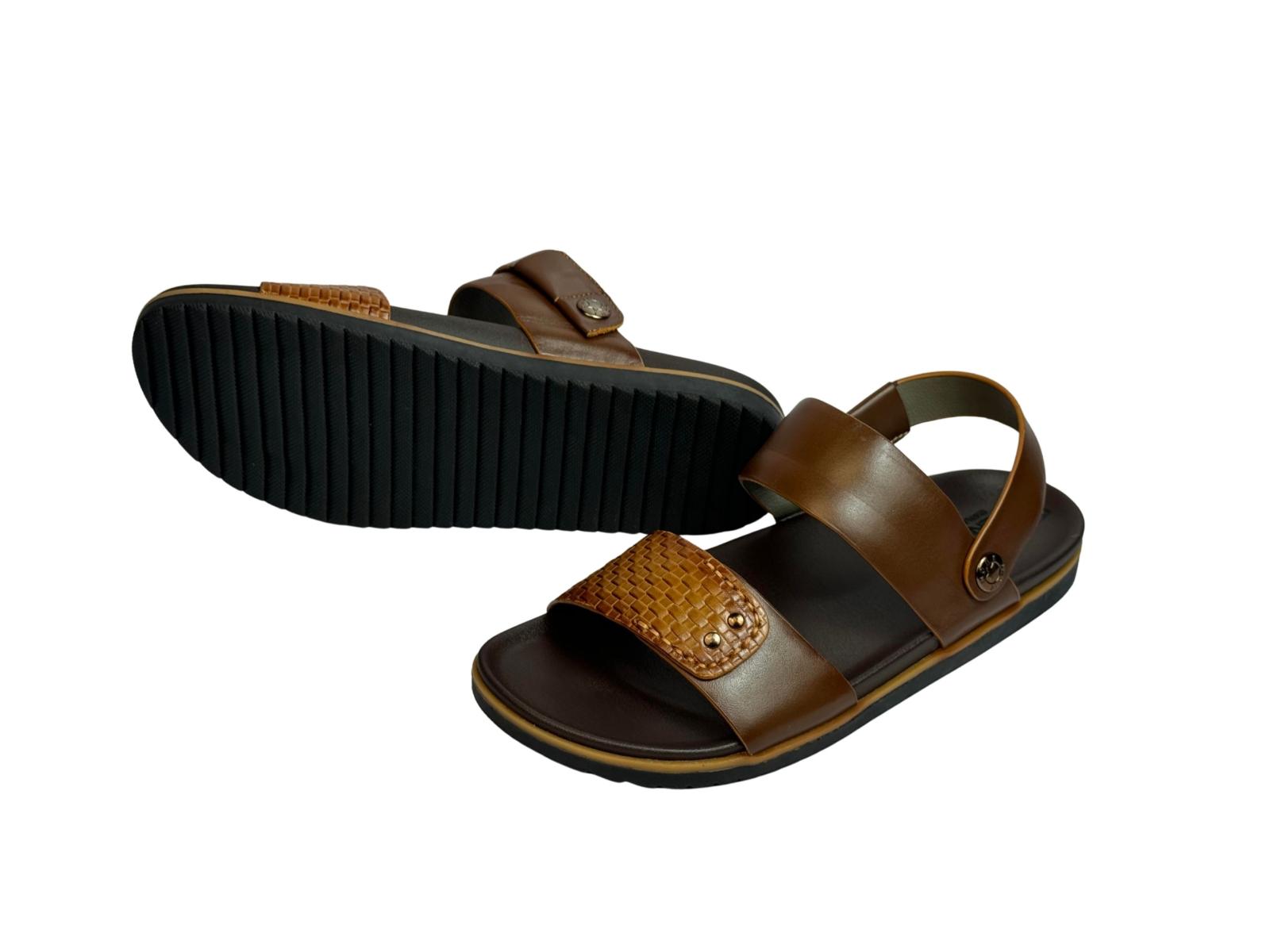 SANDAL 3